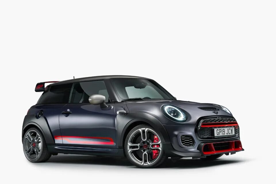 Будет ли 16 мини. Mini cooper john cooper works 2025. мини купер jcw 2025. мини купер джон купер воркс 2025. мини купер jcw 2025.