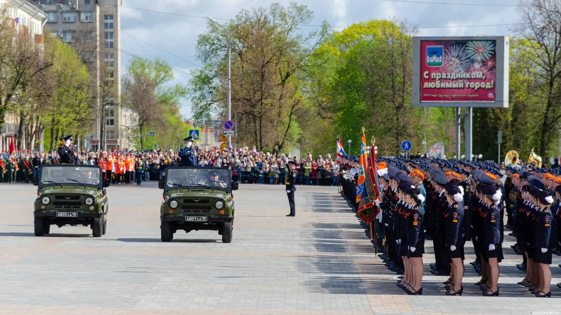 Весенний парад. 9 Мая парад Победы. Парад России. Парады 9 мая. Парад в Орле.