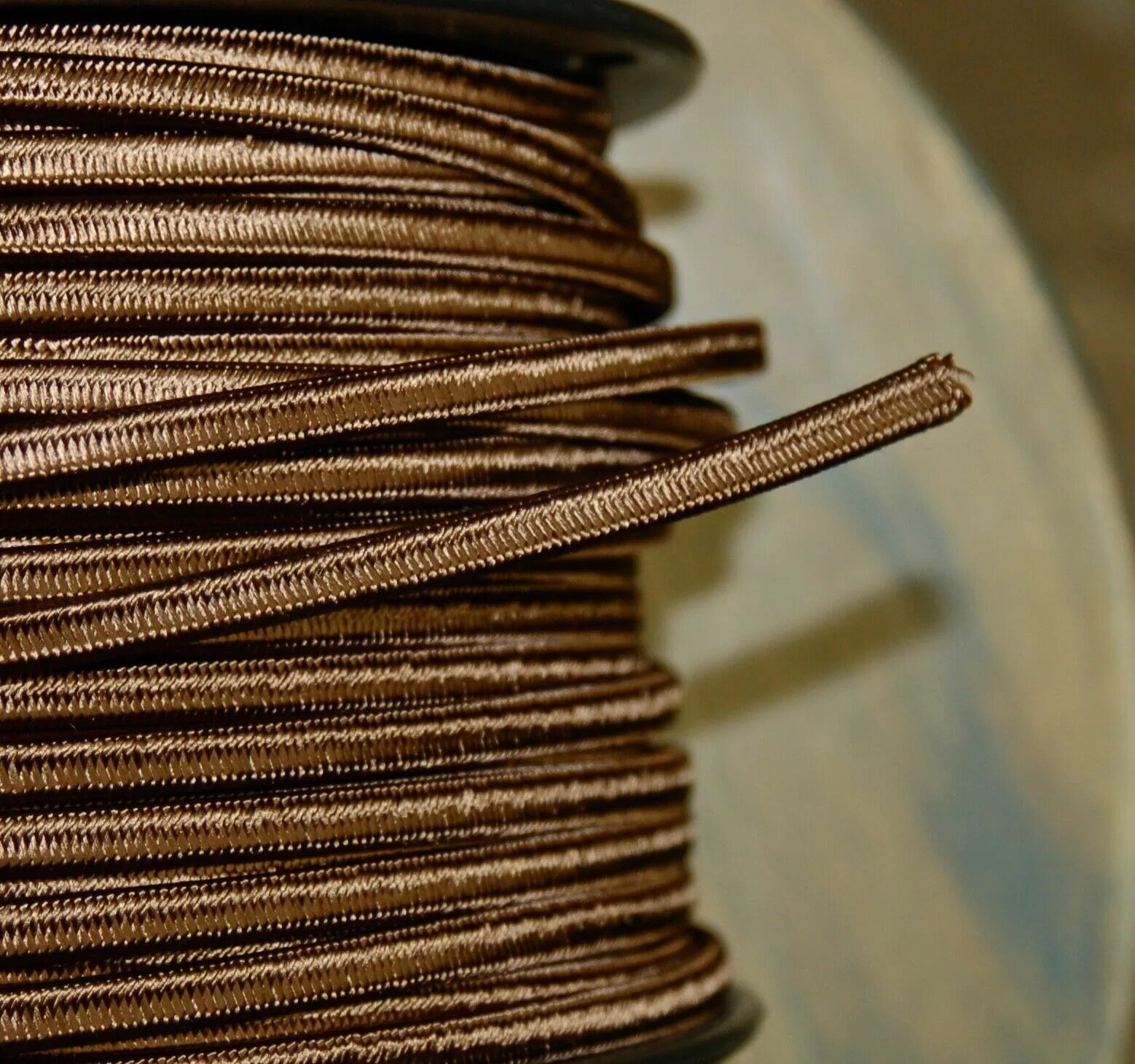 Pla пластик дерево. Brown wire. Провод пугв 1х2. Brown wire. Brown wire.