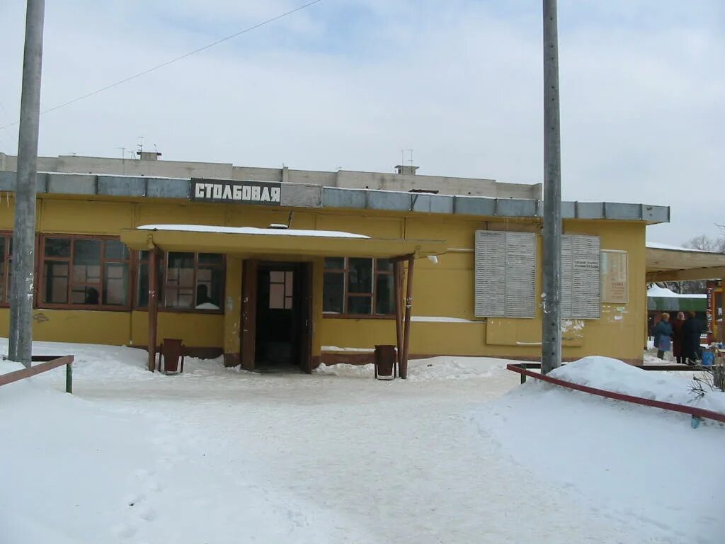 Сандарово жд станция. Станция сандарово фото. Станция вяткино. Столбовая румянцево электричка. Платформа столбовая курского направления.