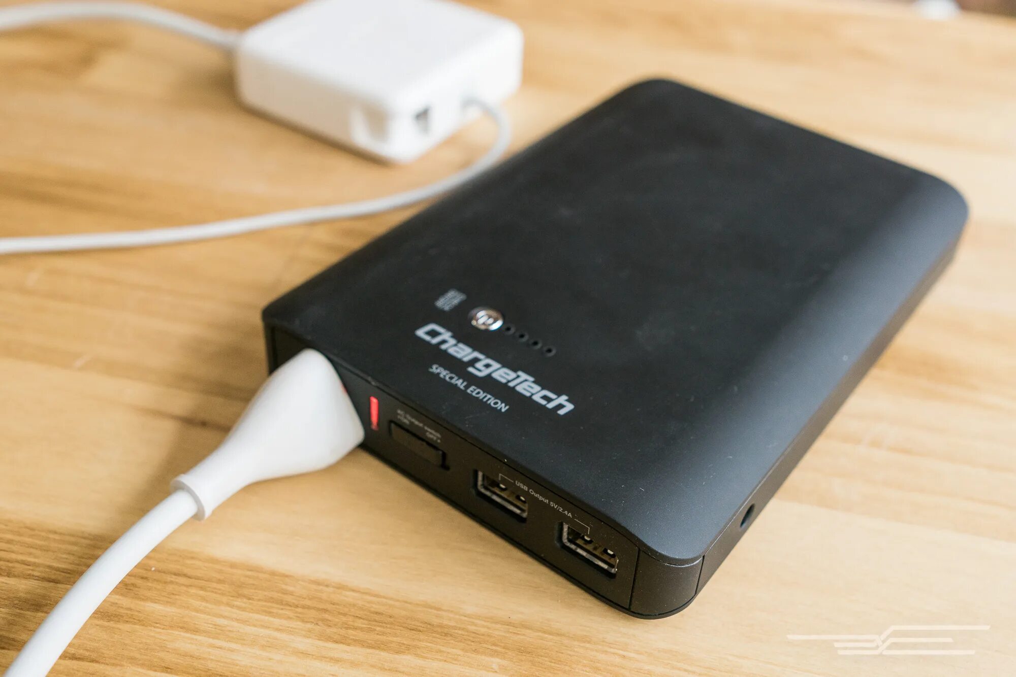 Portable battery