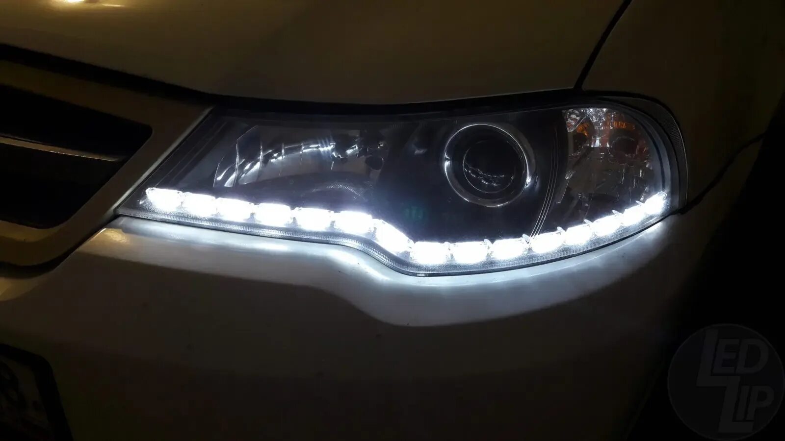 Nexia 2 tuning. Светодиодная оптика на дэу нексия н150. Jorden jh01-nex08-001(2)фара левая под корректор в сборе с мотором. Daewoo nexia 2 tuning фары. Лед лампы на нексию н150.