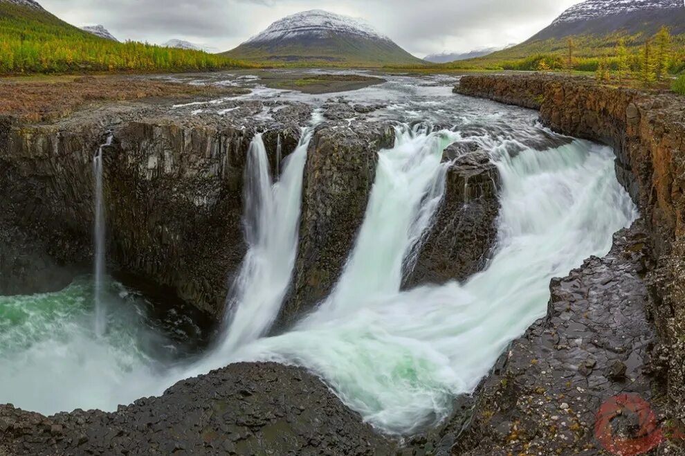 Первозданная вода. Тальниковый водопад Красноярский край. Плато Путорана водопады. Тальниковый водопад Путорана. Плато Путорана водопад Китабо-орон.