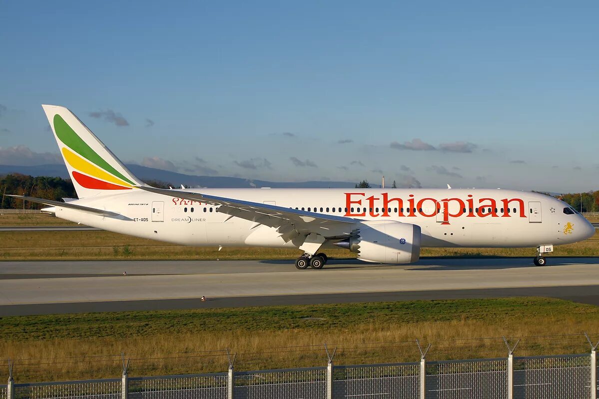 Боинг 787 8 эфиопские авиалинии. 787 Dreamliner Ethiopian. Ethiopian Airlines 787 Dreamliner.