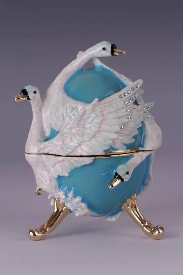 яйцо фаберже лиможский фарфор. фаберже яйцо яйцо «лебедь». фаберже лебеди. фаберже лебеди. яйцо лебедь фаберже 1906.