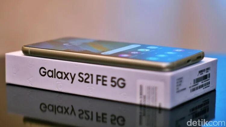 Samsung s21 fe 128. Samsung Galaxy s21 Fe 5g. Samsung Galaxy s21 Fe 128gb. Samsung Galaxy s21 Fe 256 ГБ. Самсунг с 21 Fe 5g.