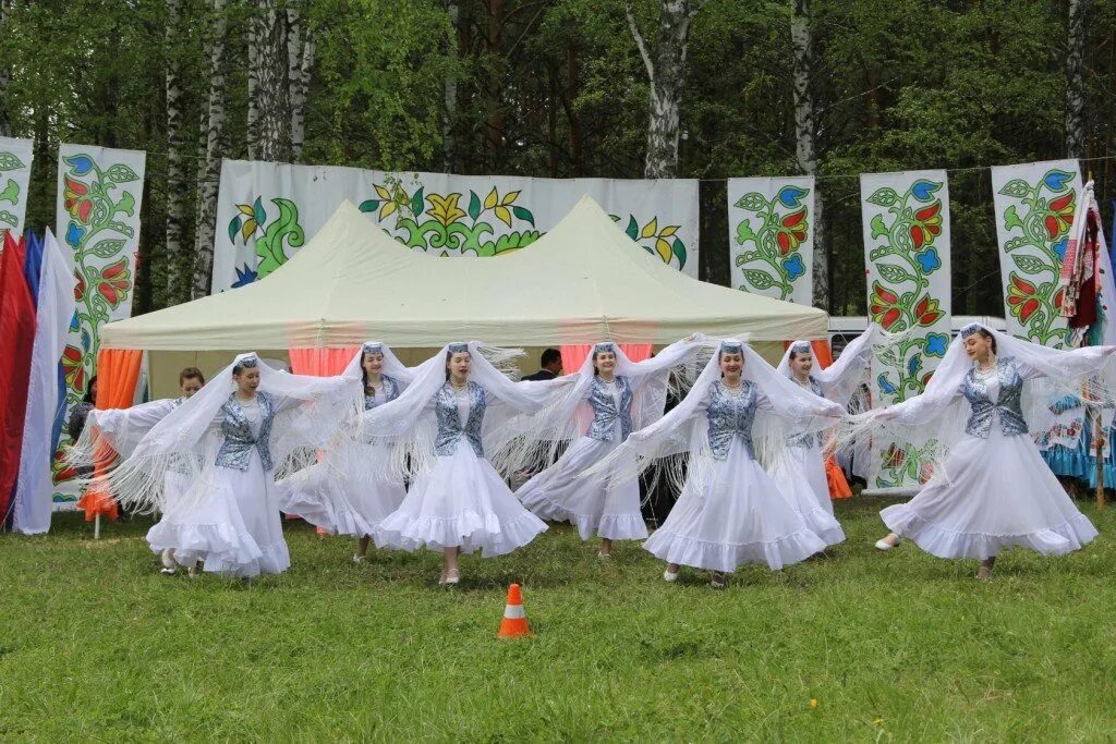 Сабантуй Уфа Шигири. Аракаево Сабантуй 2022. Краеведческий музей села Аракаево. Сабантуй Перепряжка.