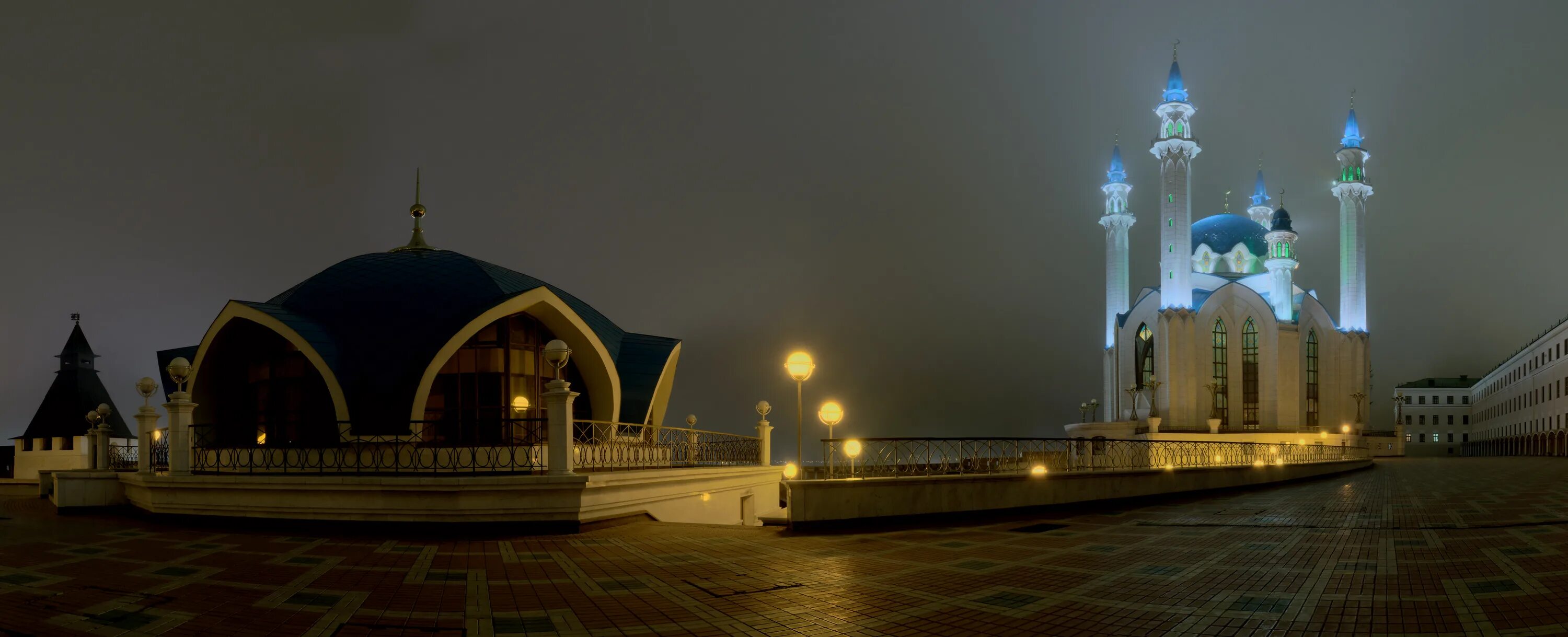 иваново казань. кэшбек за туризм в россии в 2021. туры в казань из иваново. театр экият казань ночью. казань тень.