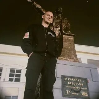 Stevie insane полночь