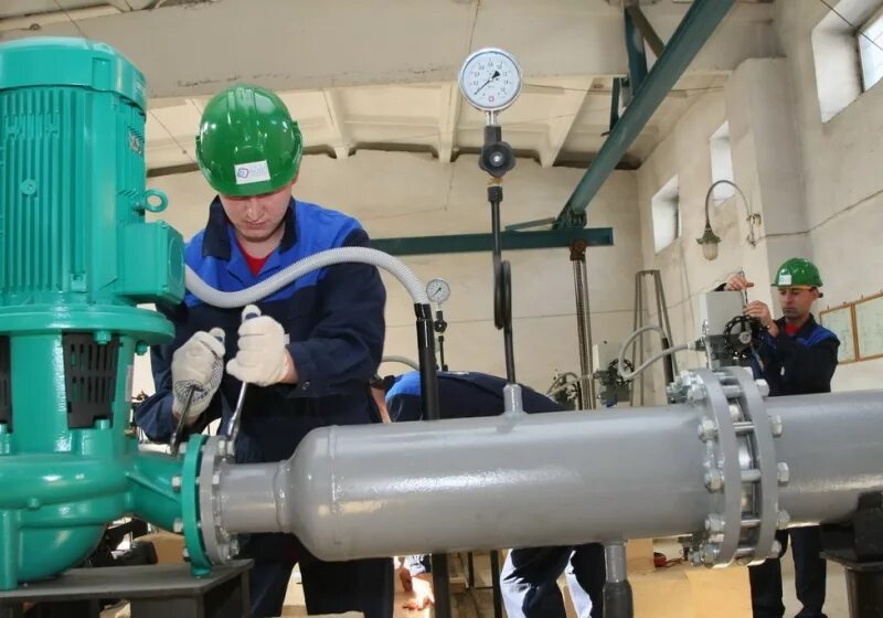 Теплоснабжение предприятий. Коми тепловая компания. Техническое обслуживание систем водоснабжения. Работа тепловой компании. Пусконаладка котельной.