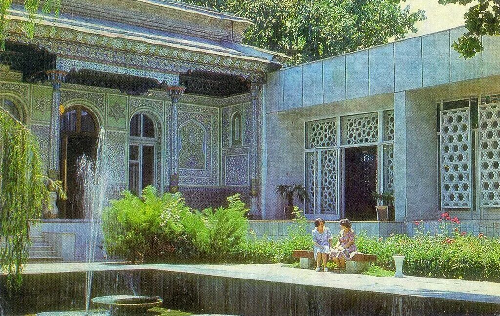 Ташкент улицы 70е. Узбекская сср город. Узбекская сср ташкент. Ташкент советская архитектура. Бухара 1970.