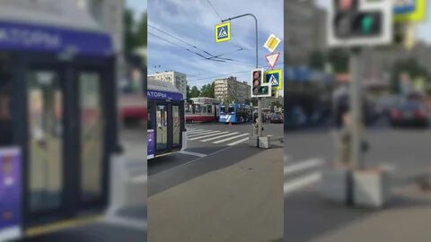 Метро дыбенко наземный транспорт