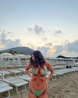 3. Instagrammonikkamancini. 