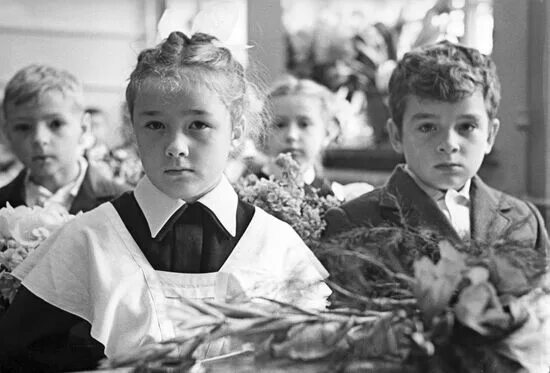 Школьники 70-х. Ученики 70 годов. Советские школьники. Счастливые советские школьники. Ученики 70 годов.