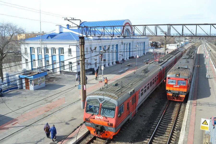 Электропоезда каменск екатеринбург