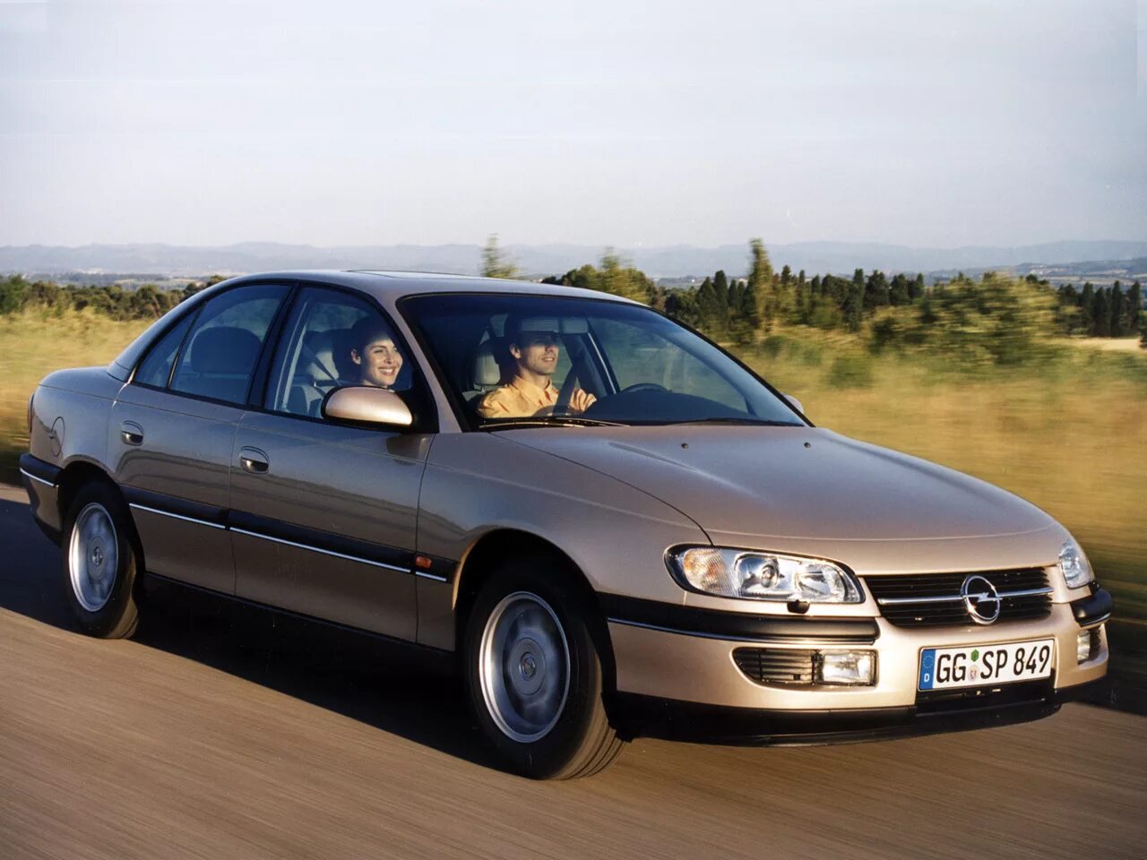 Опель омега б отзывы. Opel omega b 1994. Opel omega b 2001. Opel omega b 2. Opel omega b 2003.