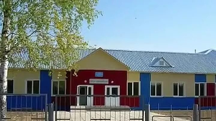 Село красный яр томская область. Р. Кривошеинского района красный яр глава администрации. Красный яр кривошеинский яр. Кривошеинский р.