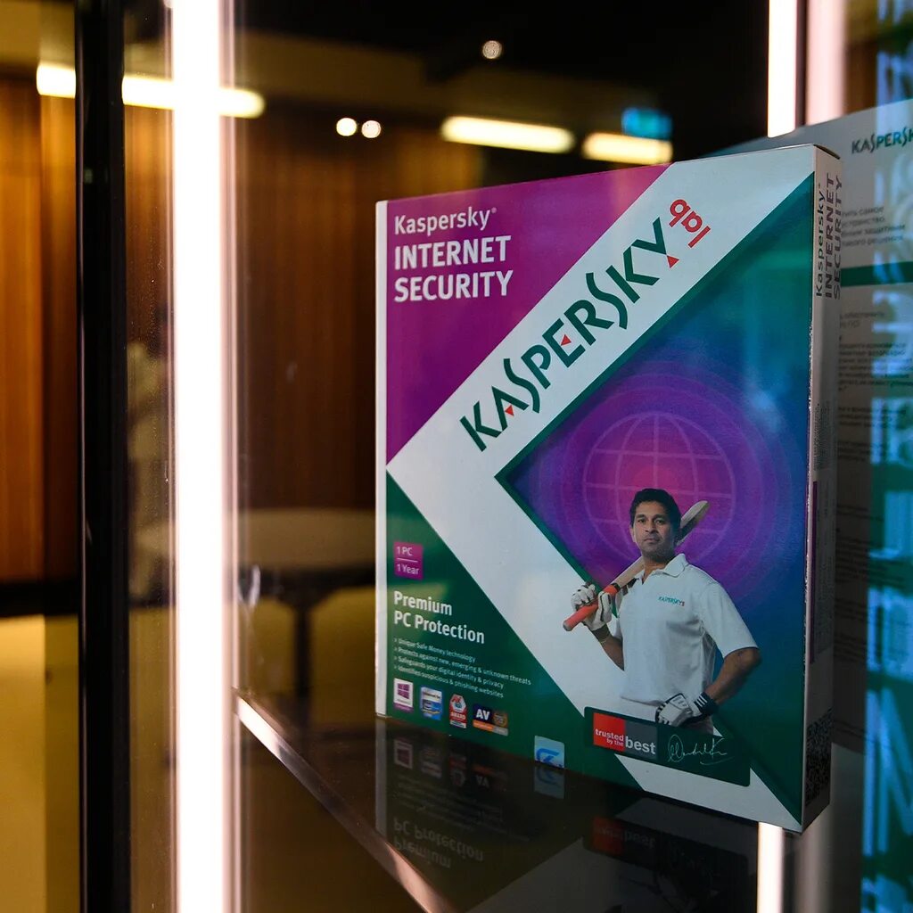 Лаборатория касперского secure connection. Касперский на ленинградском шоссе. лаборатория касперского здание ленинградское шоссе?. кружка от kaspersky.