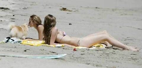 Mischa barton beach