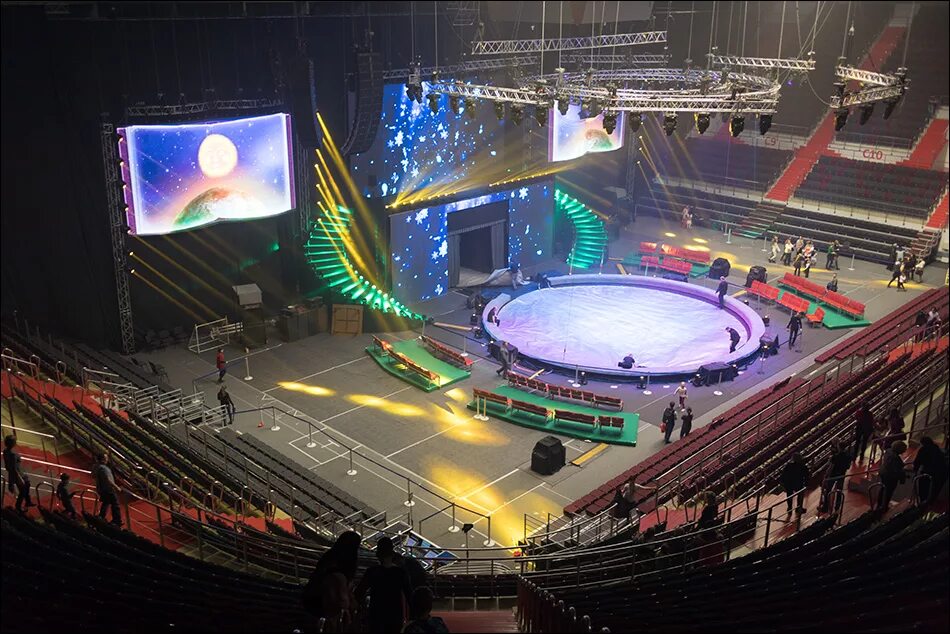 цирк запашных зал. сибур арена цирк запашных. сибур арена санкт петербург запашные билеты. запашные братья шоу 2022. запашные лужники.