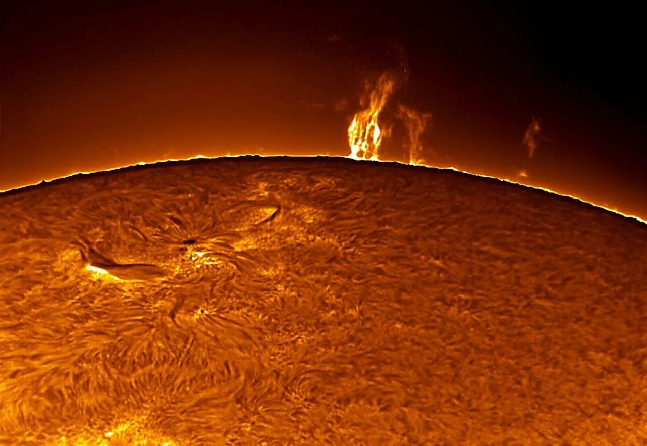 Поверхность солнца. Снимки поверхности солнца. Солнечная поверхность. Солнце фото.