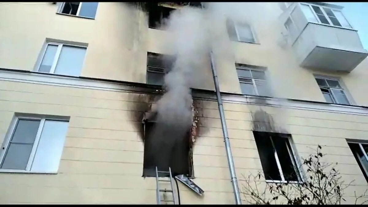 Пожар в Самаре студенческий переулок. Пожар в Самаре 11.10.2022. Малый Каковинский переулок пожар. Малый Каковинский переулок пожар 2006 год. Тревога в самаре сегодня