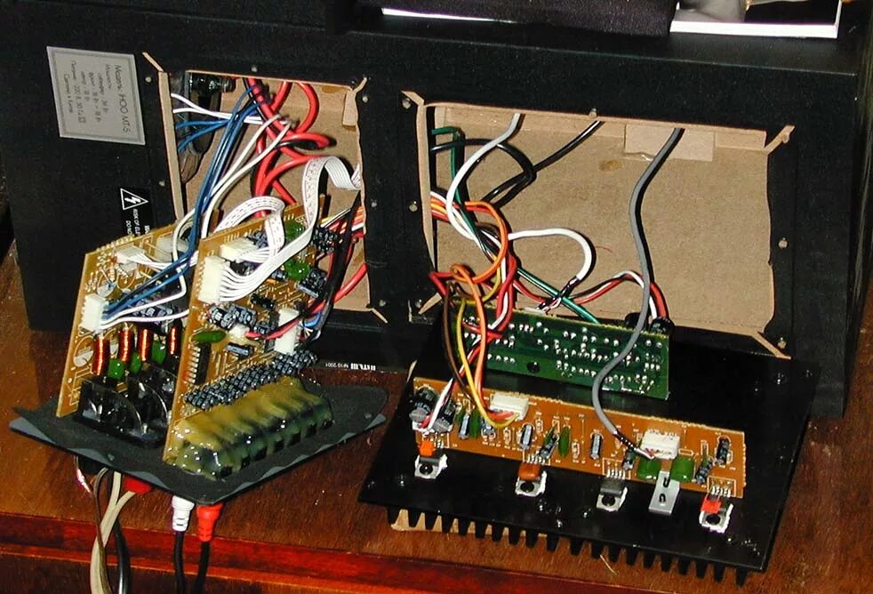 5. комплект акустики sven ha-385. усилитель мощности 5 1. усилитель ари 1080вт. усилитель 200 ватт.