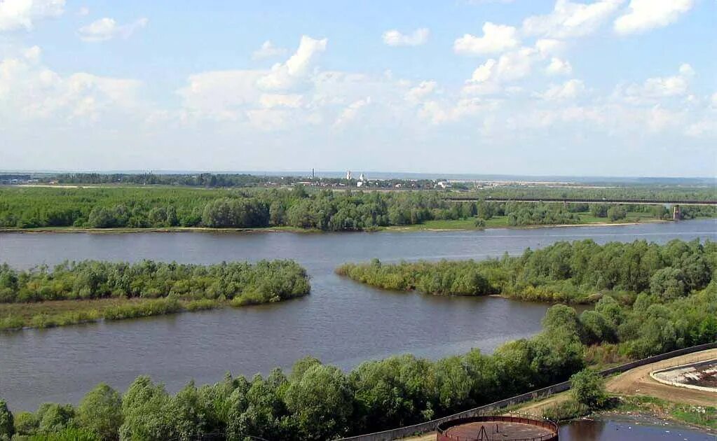 Сура приток волги. Сура чувашия. ильина гора ядринский район. река сура ядрин. река сура в чувашии.