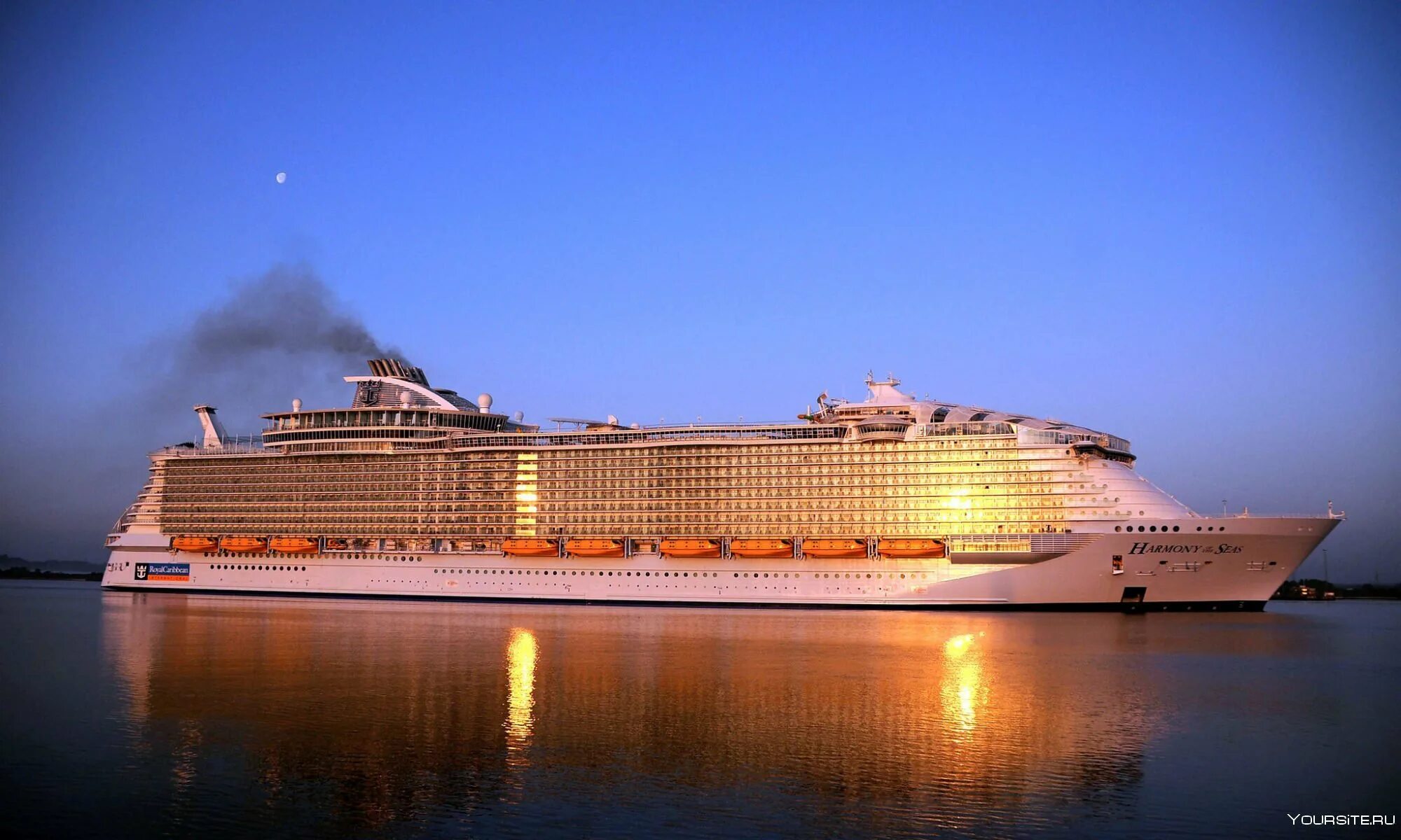Воспользуйтесь текстом лайнер гигант который плавает. Лайнер «symphony of the seas» (симфония морей). harmony of the seas круизный лайнер. корабль оазис морей. круизный лайнер дженезис.