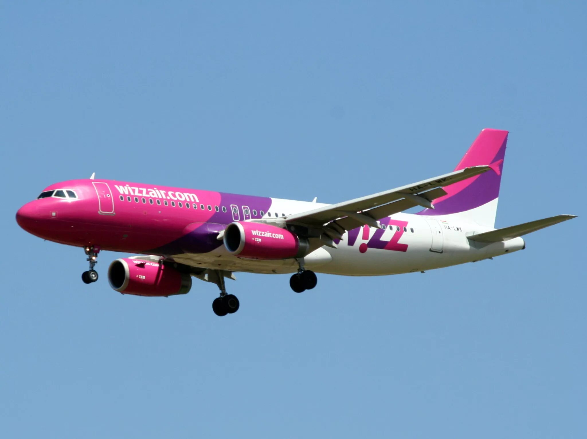 Wizz ереван. Wizz Air livery a320 TOLISS. Wizz Air a330. Airbus 330 Wizz Air. Wizz Air lowcoster.