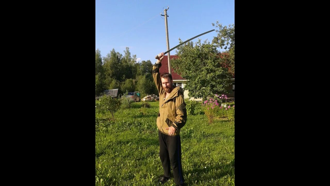 Работа шашкой. Фланкировка казачьей шашкой. фланкировка кинжалом. работа с шашкой. палка для фланкировки.