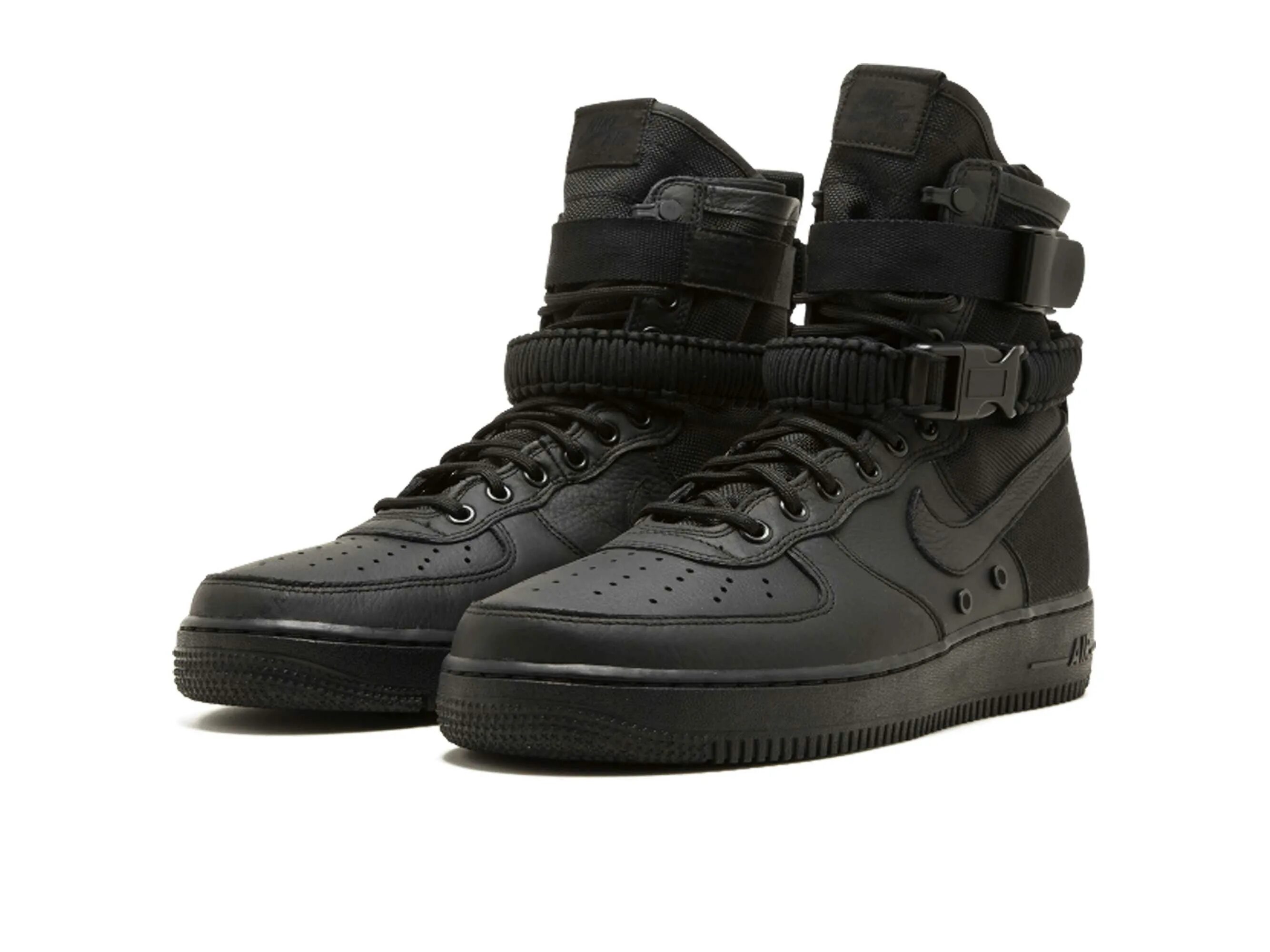 Найк форсы высокие. Nike Air Force 1. Кроссовки Nike SF Air Force 1 Mid. Nike SF af1 Triple Black. Nike Air Force 1 черные.