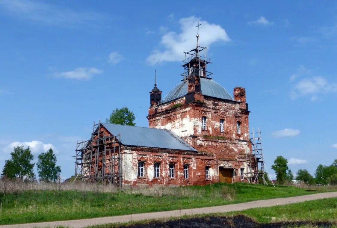 Большие вески. Дом анне вески в таллине фото. Анне вески. Анне вески. Анне вески последние новости.