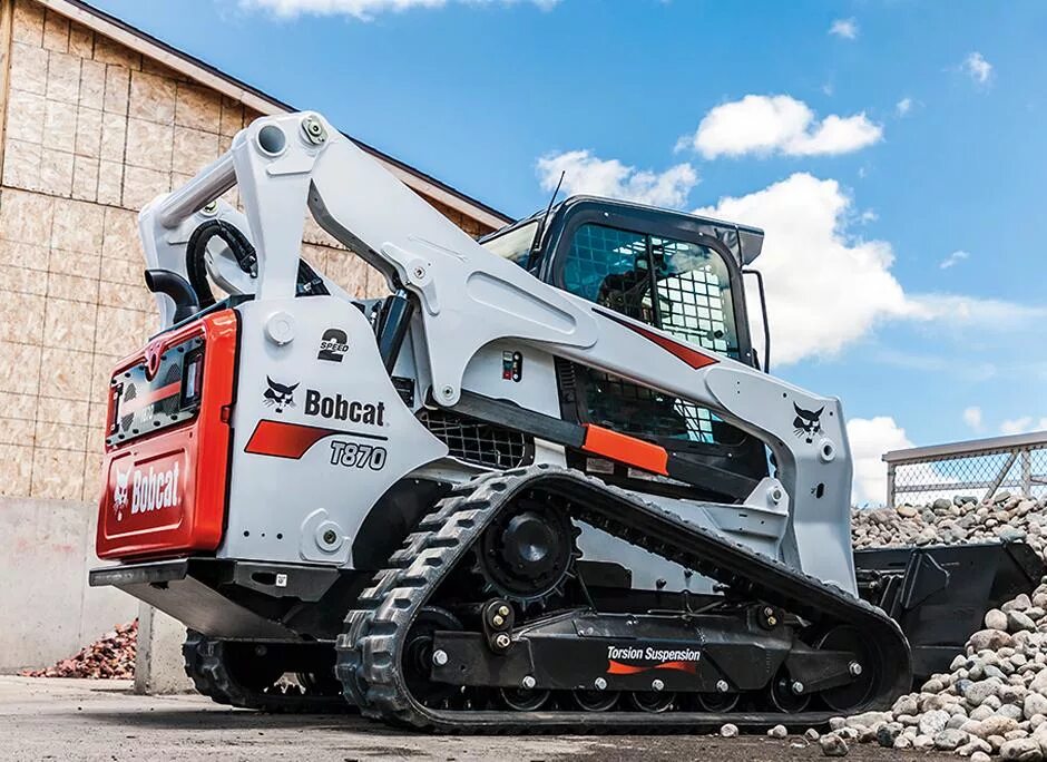 Мини бобкэт купить. Bobcat t870. Погрузчик Bobcat t870. Бобкэт т 870. Bobcat s530 гусеничный.