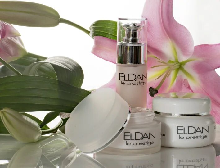 Красон интернет магазин. Eldan Cosmetics. Элдан пилинг яблочно миндальный. Косметика элдан профессиональная косметика. Eldan косметика реклама.