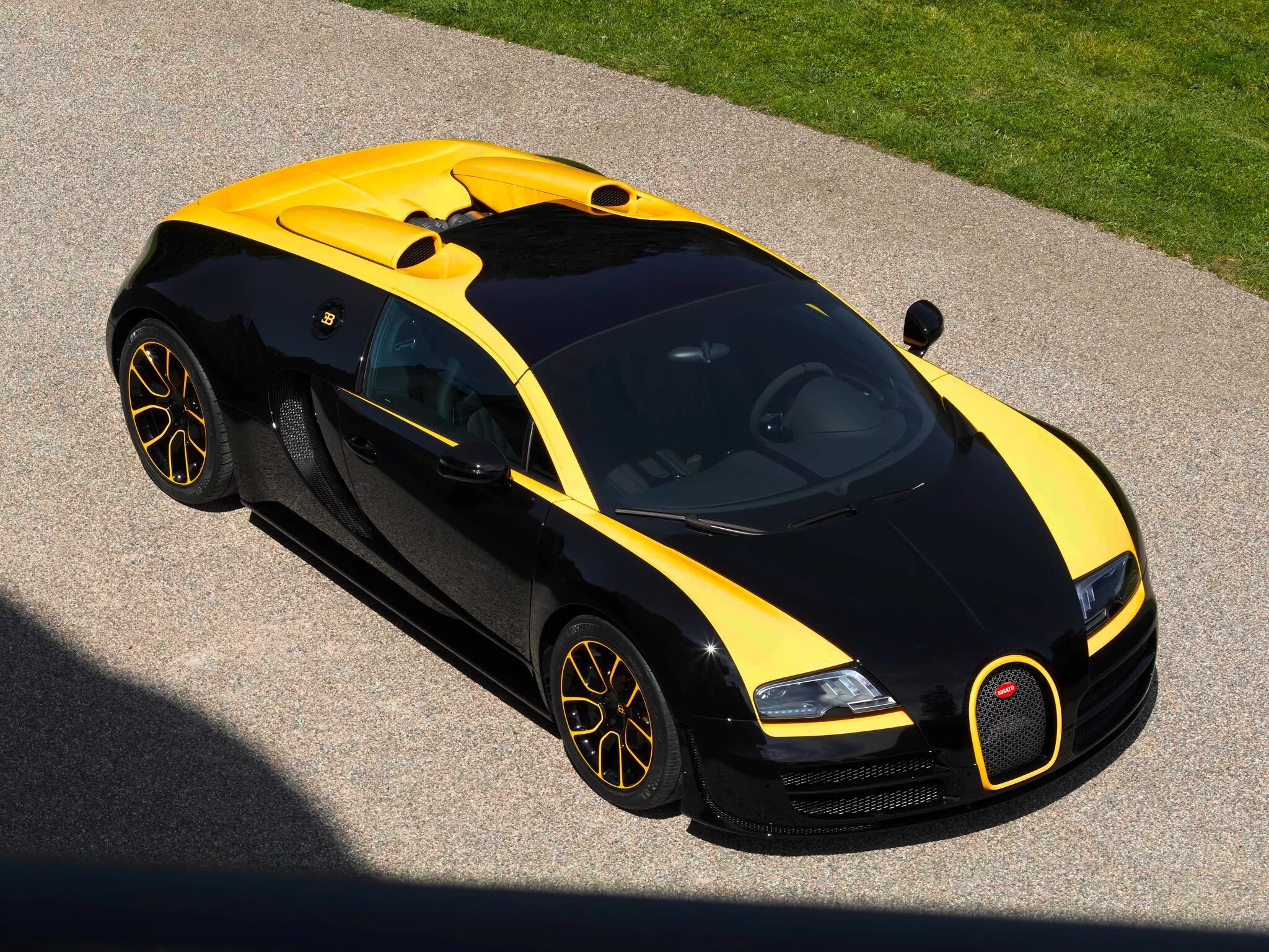 Бугатти Вейрон. Бугатти Витесс. Bugatti Grand Sport Vitesse. Бугатти Вейрон Vitesse. Bugatti vitesse