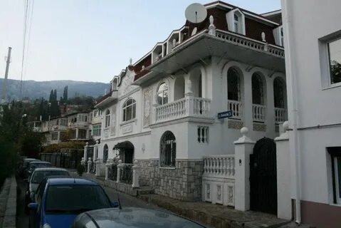 Ломоносова ялта