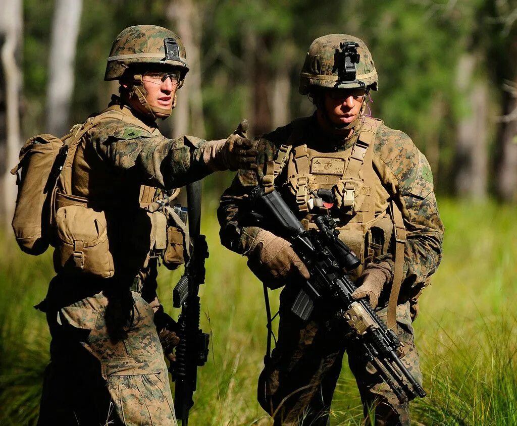 Морские пехотинцы сша. Дрилл сержант marines. Marsoc 2013. Marines united. Marines united.