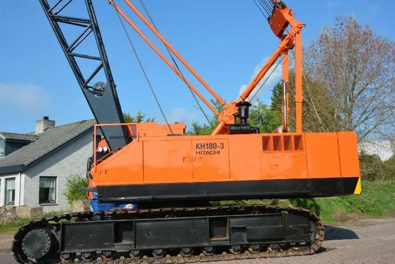 180 кн. 180 кн. Гусеничный кран хитачи кн180. Мертвые души книга 1842. Сыр черный монах.