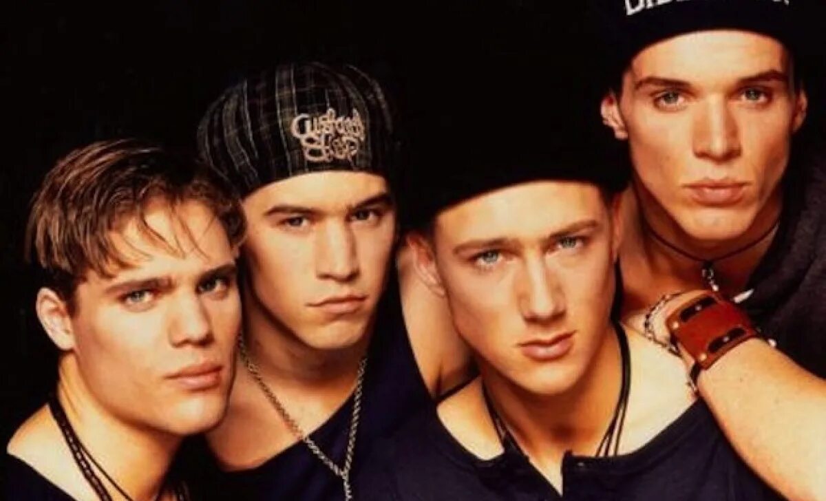 Группы 90 20. Иностранные группы. Зарубежная группа из 7 человек. Boyzone в 1992. Зарубежные группы на букву и.