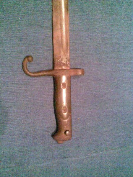 военный нож. штыковой бой 1812. боец ркка с свт-40. боец ркка штыковая атака. человек штык.