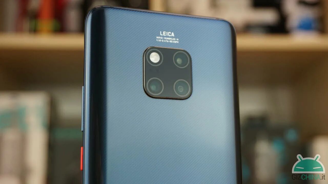 Huawei 4 pro whatsapp. Huawei Leica 4 камеры. Хуавей с 4 камерами. Huawei Mate 20 Pro блок камер. Хуавей 4 камеры квадратом.