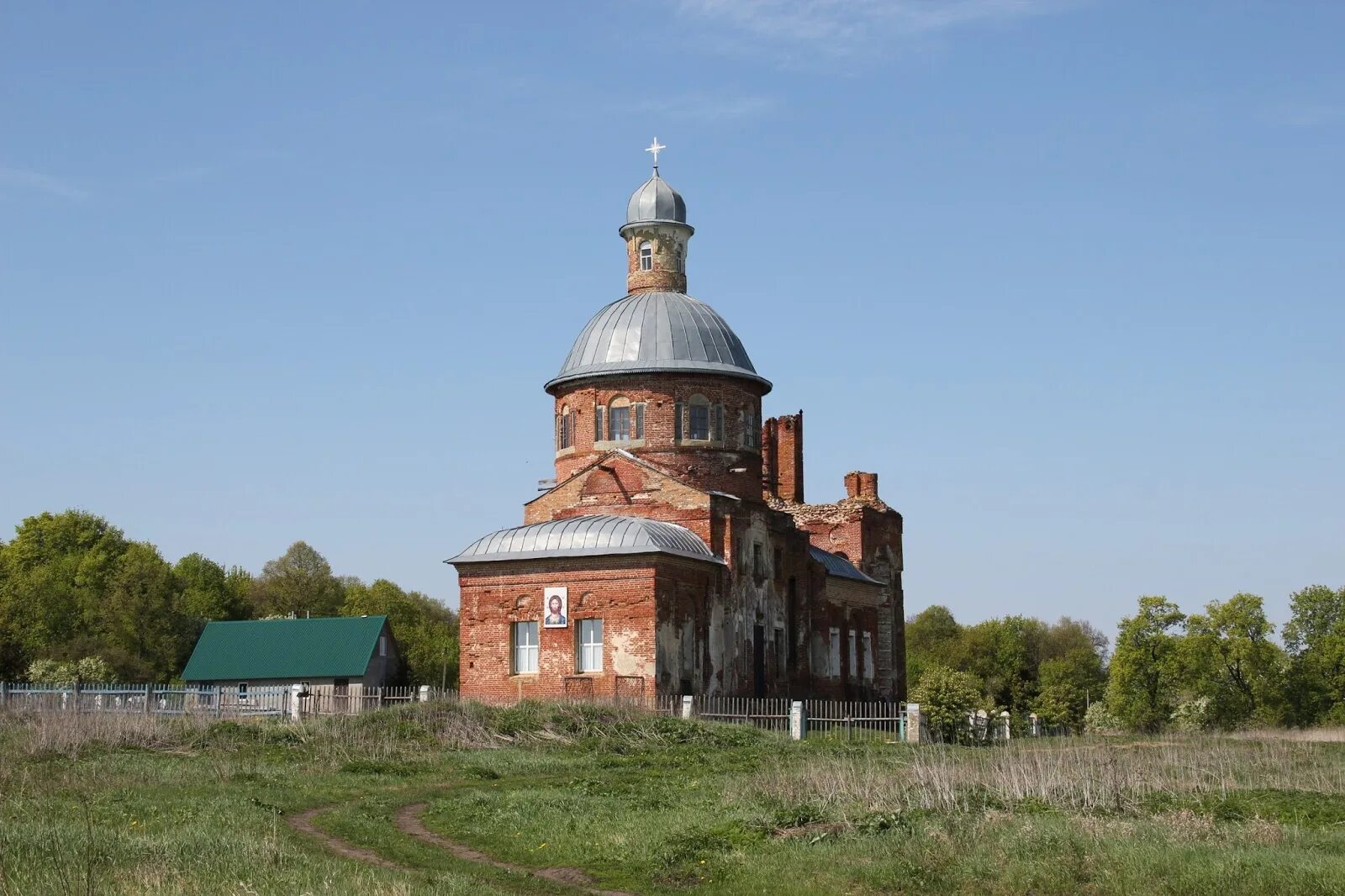 С Ермоловка Пензенского района храм. Деревня Ермоловка Пензенская область. Тихвинская Церковь Ермоловка. Село Ермоловка Пенза. Погода селе ермоловка