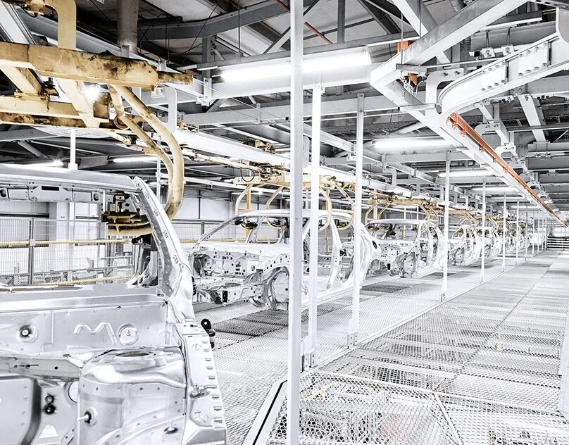 E manufacturing. Предприятия. Автоматизация производства одежды. Индустрия 4. Высокотехнологичное оборудование.