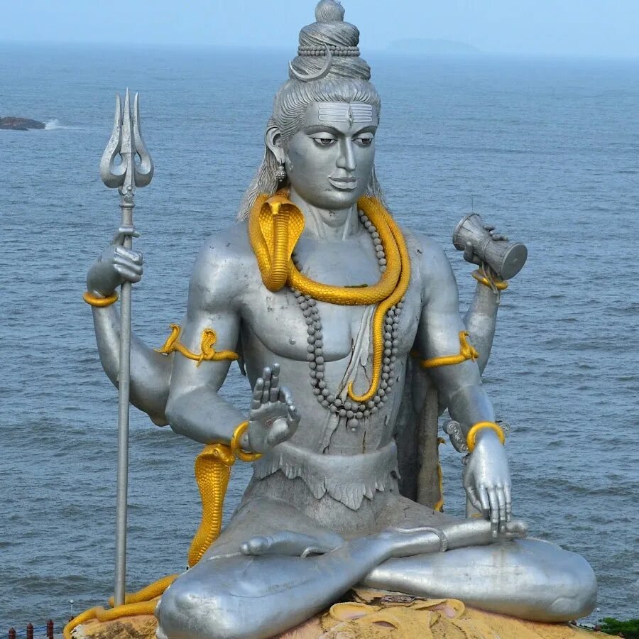 Шива шанти ом. Мурдешвар статуя шивы. Сидеть шиву. Шива бронзовая статуэтка. Махадев рудра.