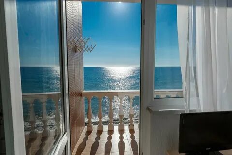 Отели первой линии с видом на море