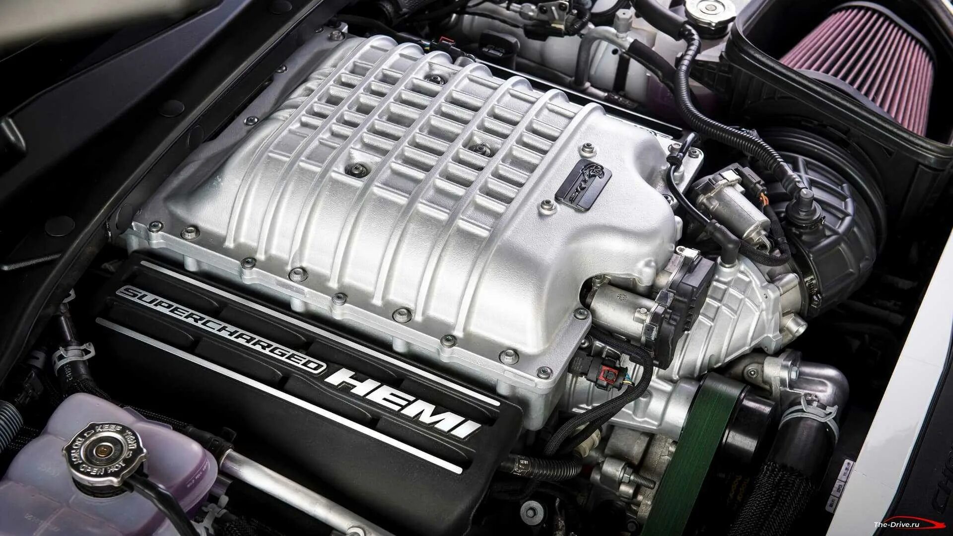 V8 сколько лошадей