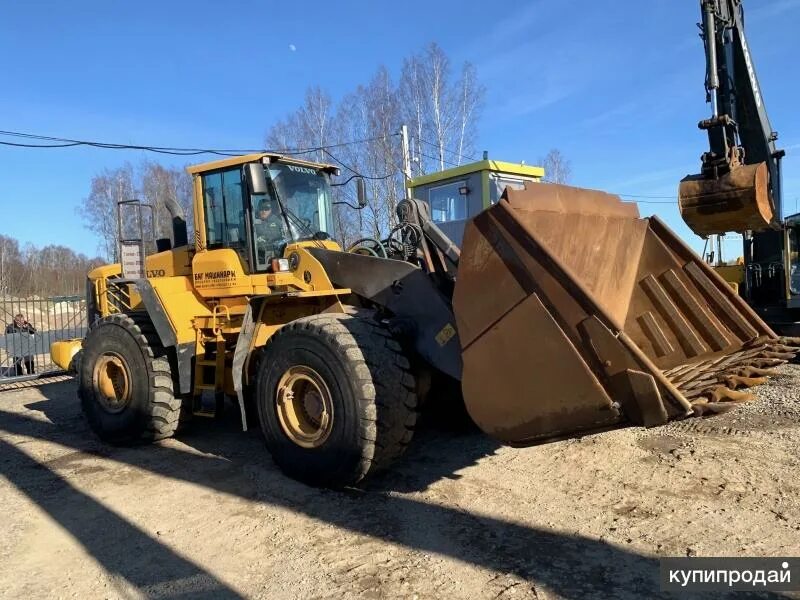 Погрузчик 5 кубов. Hyundai hl770-9s. Погрузчик 5 кубовый. Погрузчик volvo l220. Погрузчик фронтальный liugong 2тонны.