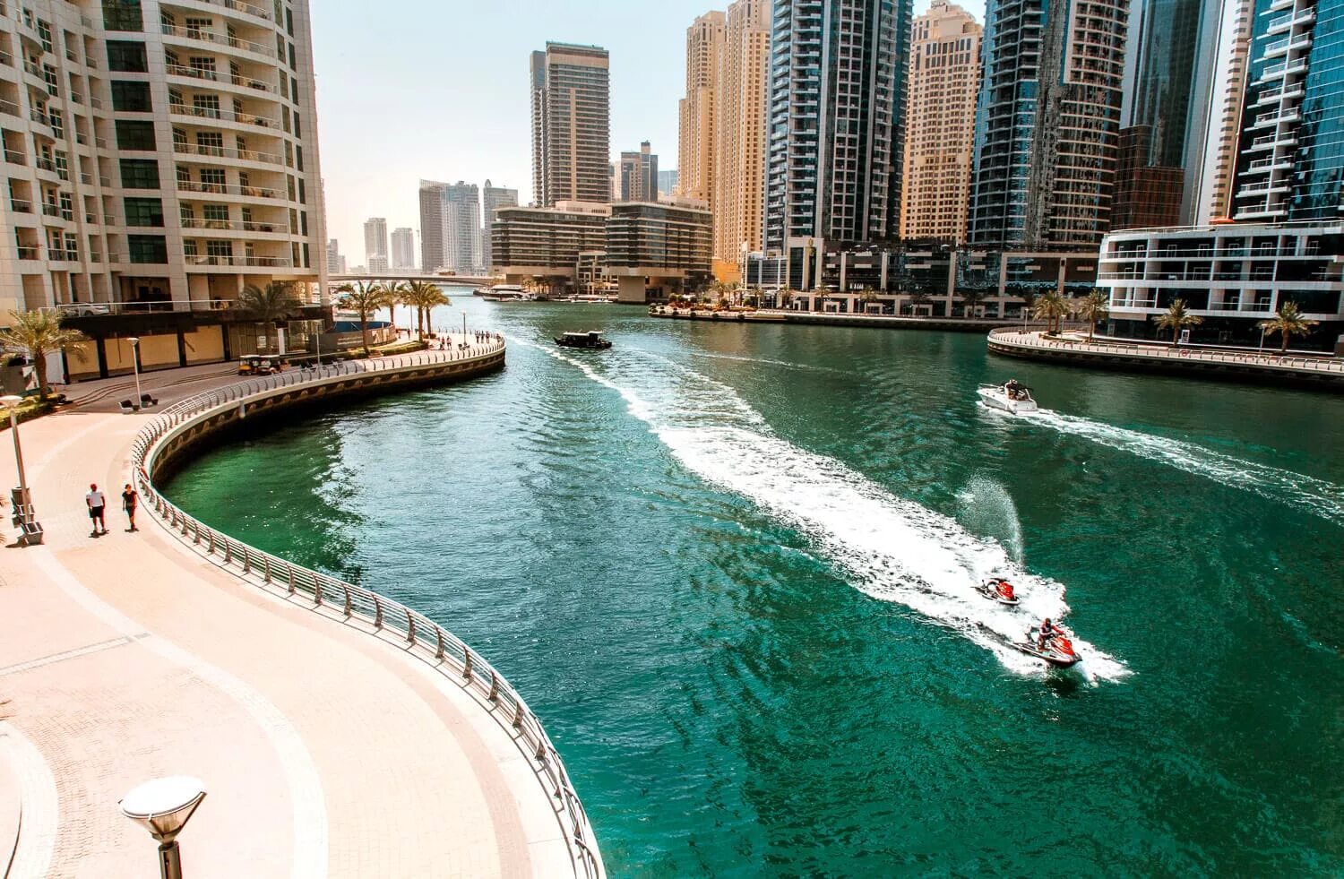Вода в море дубая сегодня
