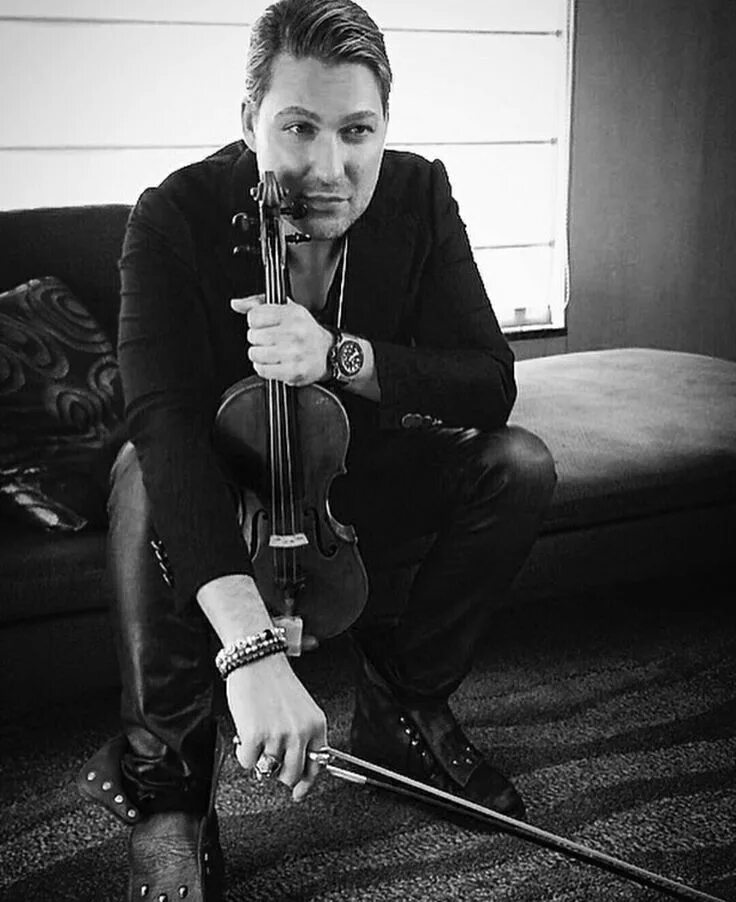 Дэвид Гарретт. David Garrett фото. Дэвид Гарретт черно белое фото. Violin handsome guy Wallpaper for Windows. Скрипка давида